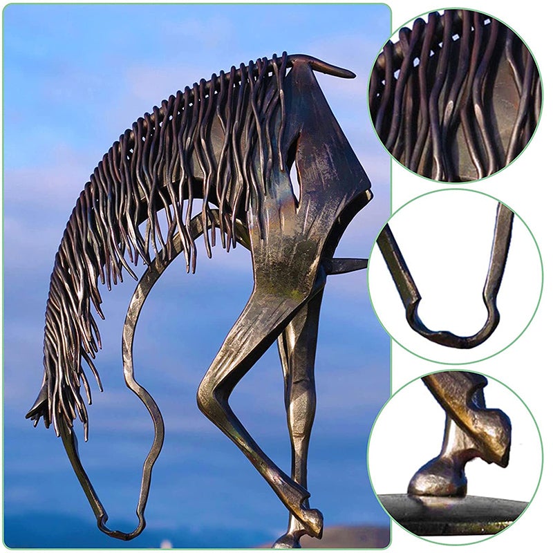Metallornamente Pferdeskulptur